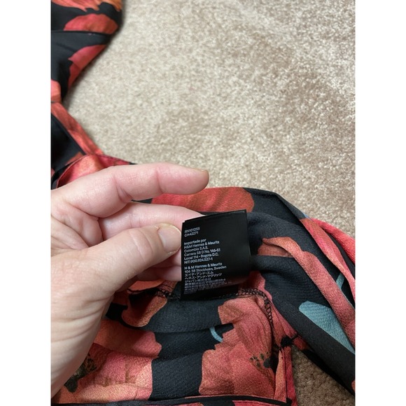 H&M Floral Poppy Poppies Robe Side Slits Red black Belted XS/S Kimono - Picture 6 of 8